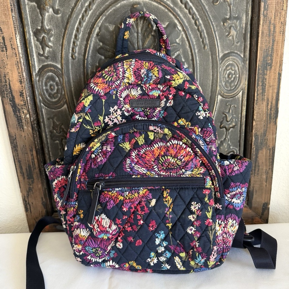 Vera Bradley Small Zipper Backpack Midnight Wildflowers‎ Travel Boho Artsy